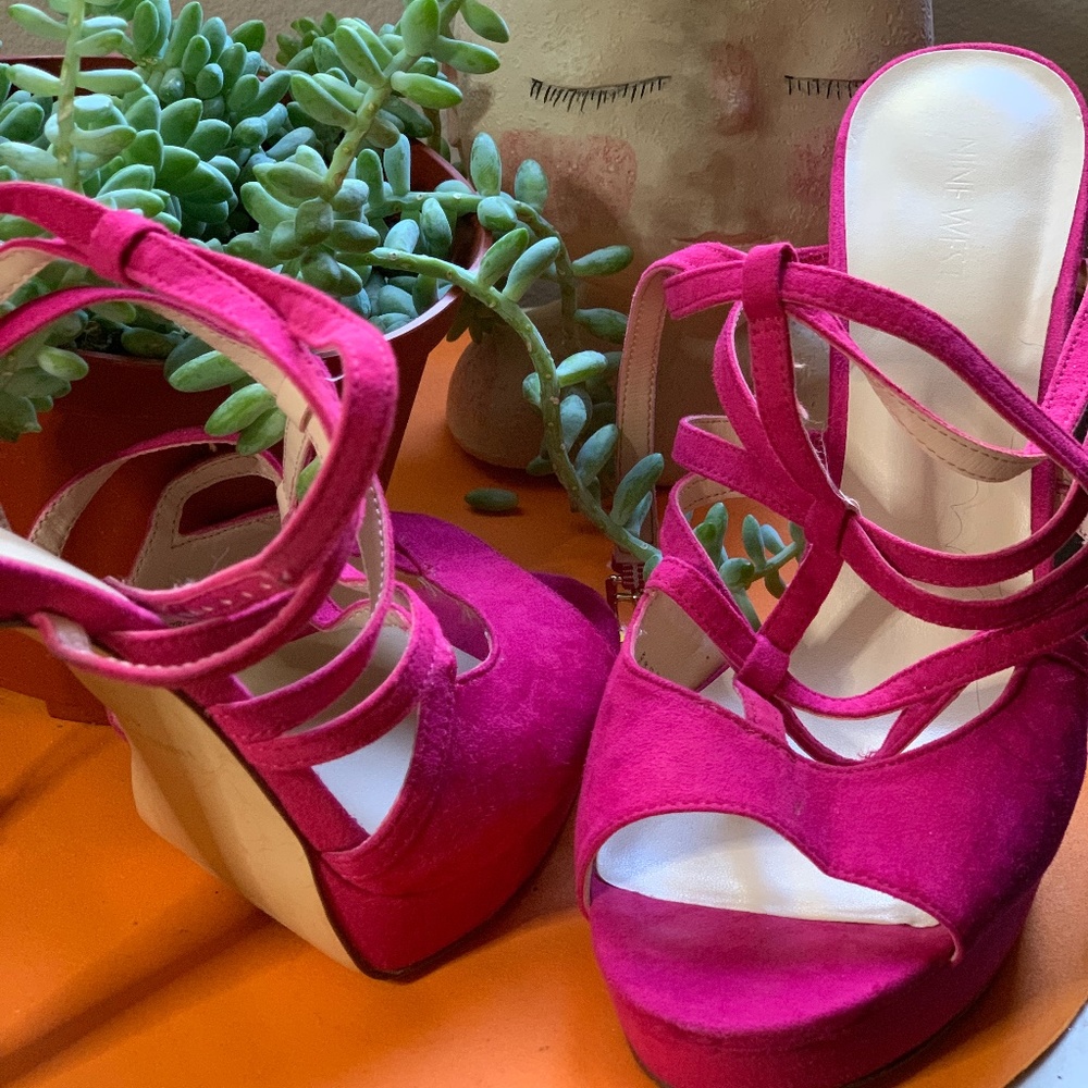 Fuchsia Suede Like Heels